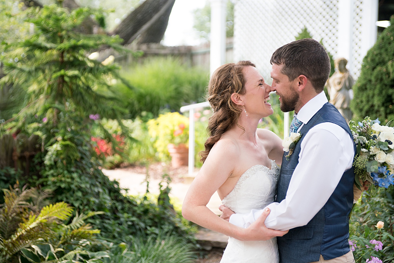 First look photos at Eventful at Locust Grove wedding-KC-Wedding-Photographer-Emily-Lynn-Photography