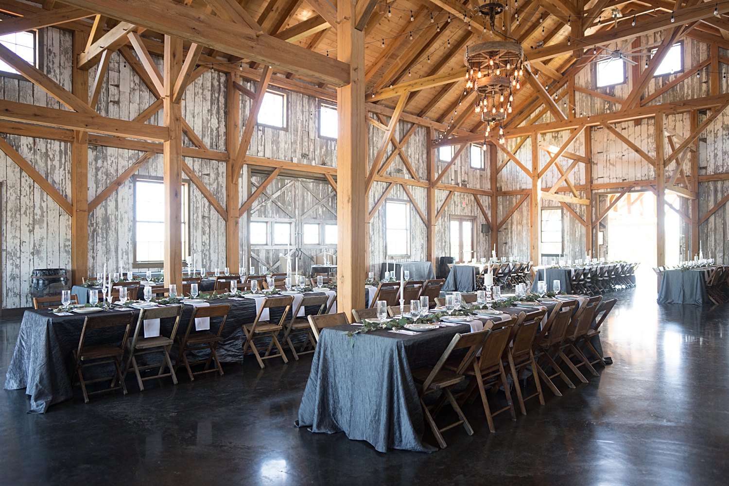 Weston-Red-Barn-Farm-Wedding-Detail-Photos-KC-Wedding-Photographer-Emily-Lynn-Photography