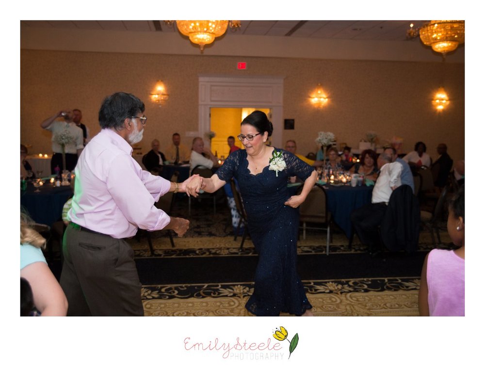 Radison Hotel Downtown St. Joseph Wedding Photographer